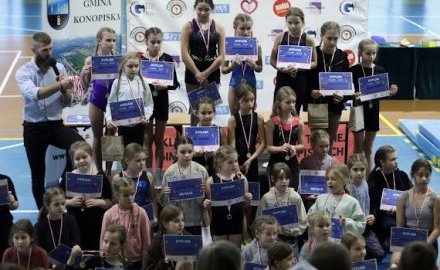 Pierwszy Klubowy Mikołajkowy Turniej Gimnastyczny OLYMPIC Gymnastics